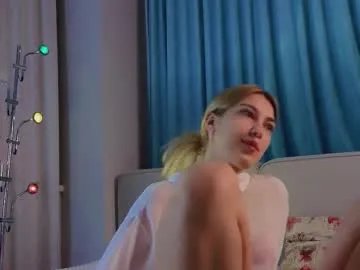 Freechat jolyndeb on Chaturbate