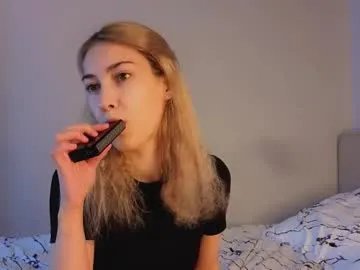 Freechat jolyndeb on Chaturbate