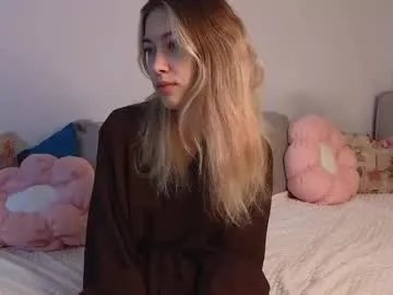 Freechat jolyndeb on Chaturbate
