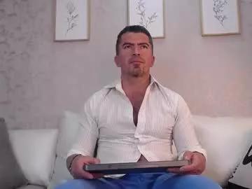 juank_fit45 on Chaturbate