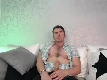 juank_fit45 on Chaturbate