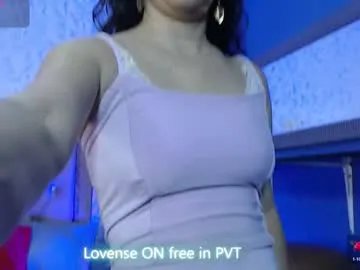 Freechat julietta_max on Chaturbate