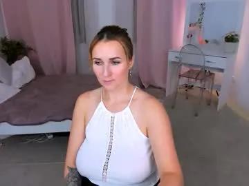 karinella_x on Chaturbate