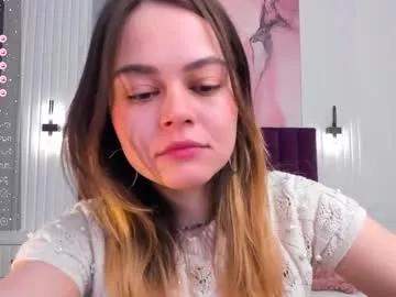 kelly_cuutie on Chaturbate