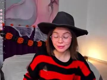 kelly_cuutie on Chaturbate