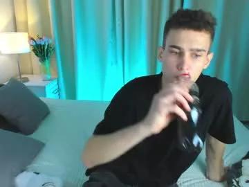 kevin_kess on Chaturbate