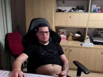 kevinnlovely on Chaturbate