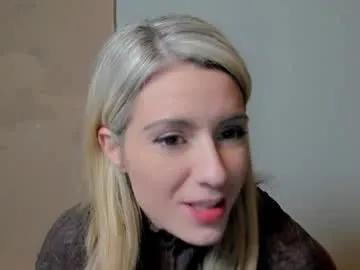 kimilee22 on Chaturbate