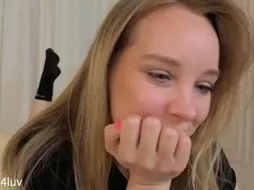 l1n4luv from Chaturbate