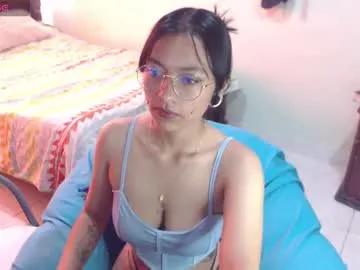 leslie__anderson on Chaturbate