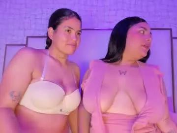 lexy_and_mia on Chaturbate