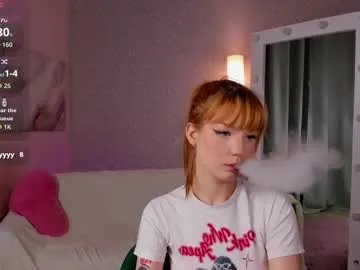 Freechat lina_blueeyed on Chaturbate