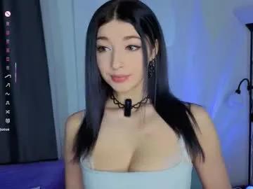 lina_leum on Chaturbate