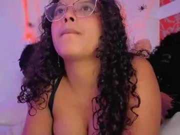 little_lilith_apple on Chaturbate