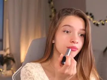 little_poetry on Chaturbate