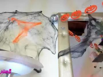 little_red_18 on Chaturbate