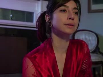 Freechat lizmreow on Chaturbate