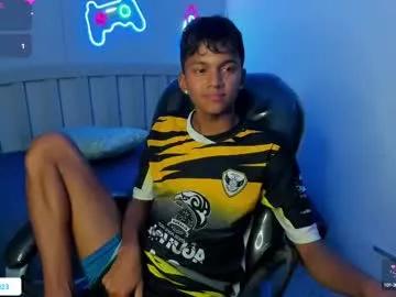 loistwink_1 on Chaturbate