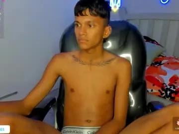 loistwink_1 on Chaturbate