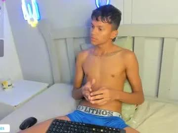 loistwink_1 on Chaturbate