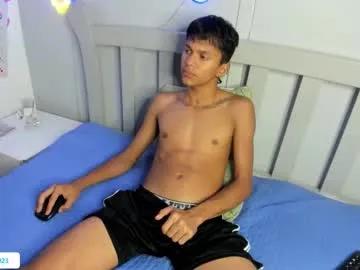 loistwink_1 on Chaturbate