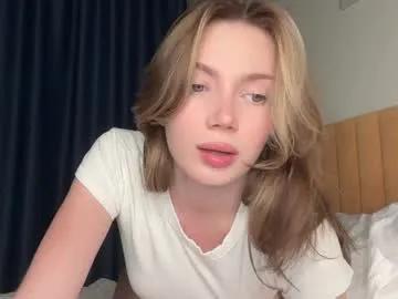 love_machine_ on Chaturbate