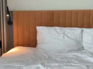 love_machine_ on Chaturbate