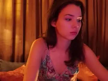 lovepilll_ on Chaturbate