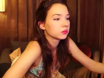 lovepilll_ on Chaturbate