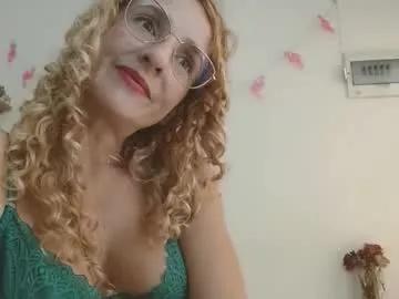 loving__lily on Chaturbate