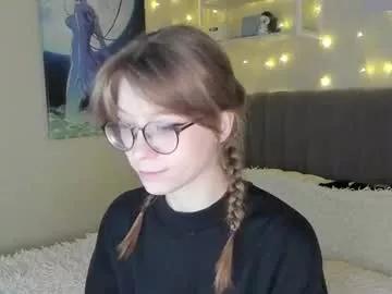 lunar_sofia on Chaturbate