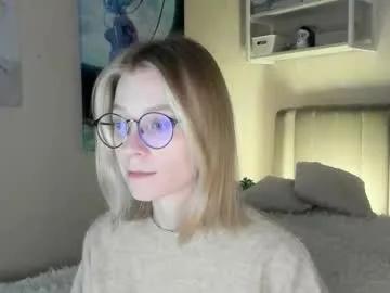 lunar_sofia on Chaturbate