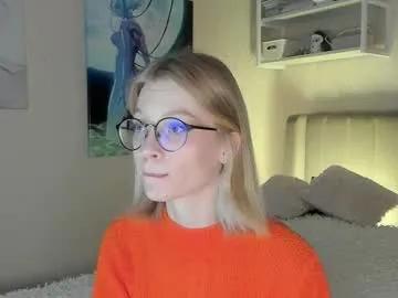 lunar_sofia on Chaturbate