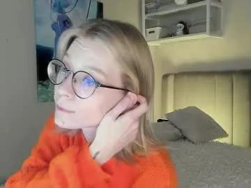 lunar_sofia on Chaturbate