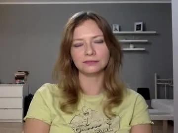 lux_millie on Chaturbate