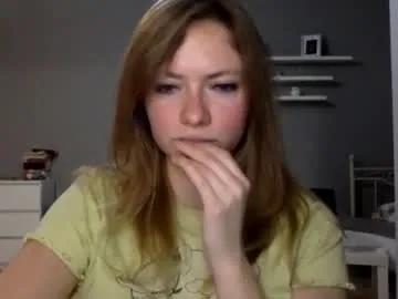 lux_millie on Chaturbate