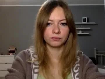 lux_millie on Chaturbate