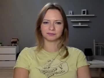 lux_millie on Chaturbate