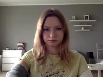 lux_millie on Chaturbate