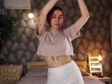 lynngroves on Chaturbate 
