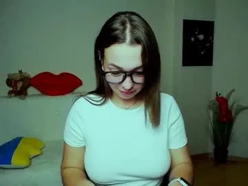 Freechat m_vikki on Chaturbate
