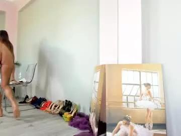mayahellen on Chaturbate 