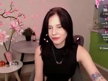 mellhyees on Chaturbate