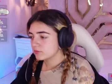 meraki_fraise on Chaturbate