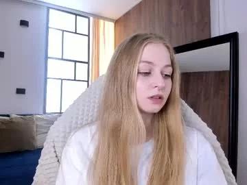 mia_meows on Chaturbate