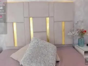 Freechat milasaenz1 on Chaturbate