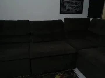 milioncouple on Chaturbate 