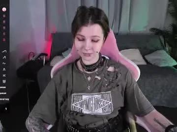 miravelle on Chaturbate