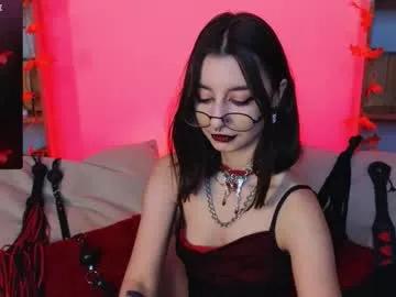 mistress__marcelline on Chaturbate