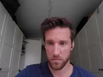 moms_little_monster on Chaturbate